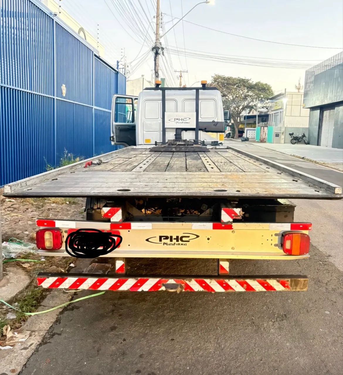 Ford cargo 1119 ano 2014