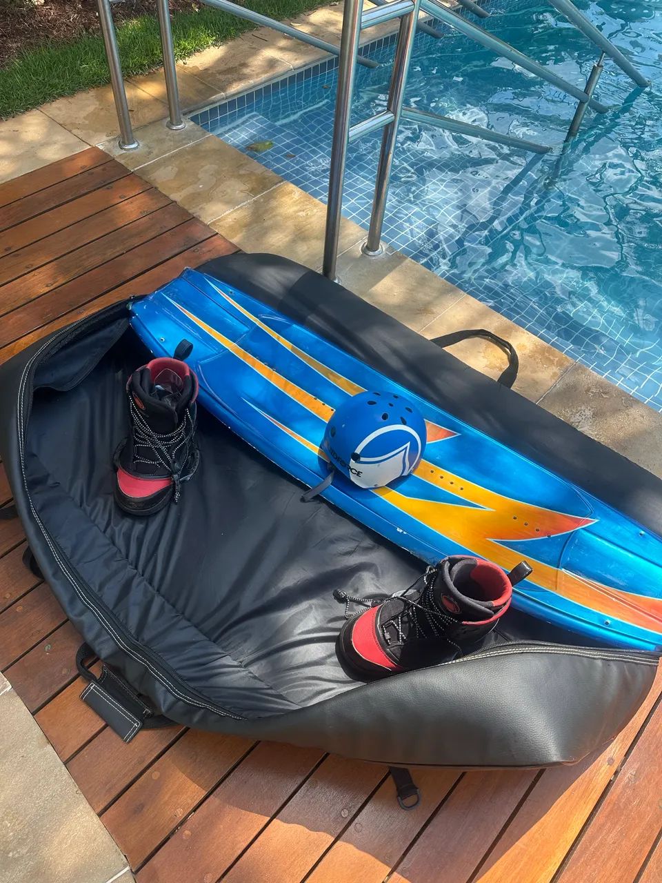 Prancha Wakeboard + Botas + Bag + Capacete ! Kit top ! Campinas-sp - Foto 4