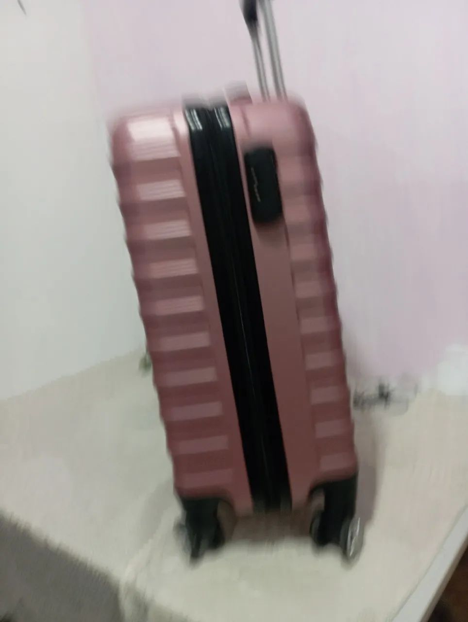Mala usada apenas uma vez - Foto 4