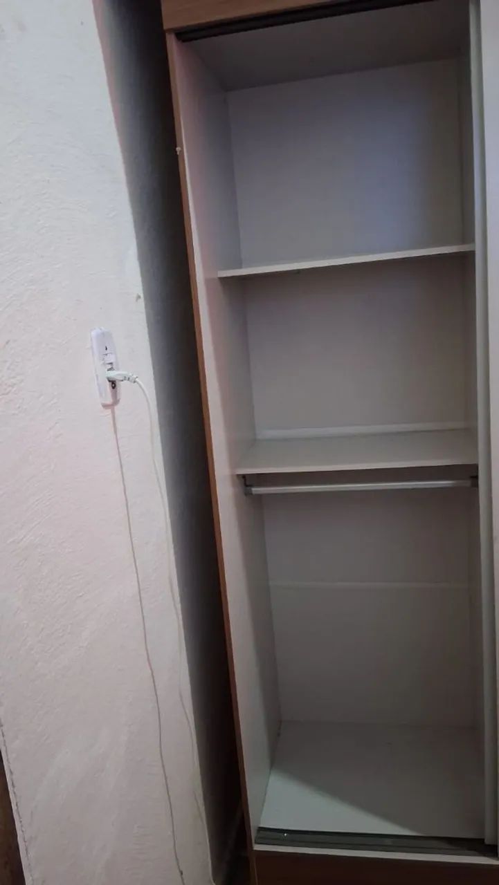 Guarda roupa, duas porta de correr. - Foto 3