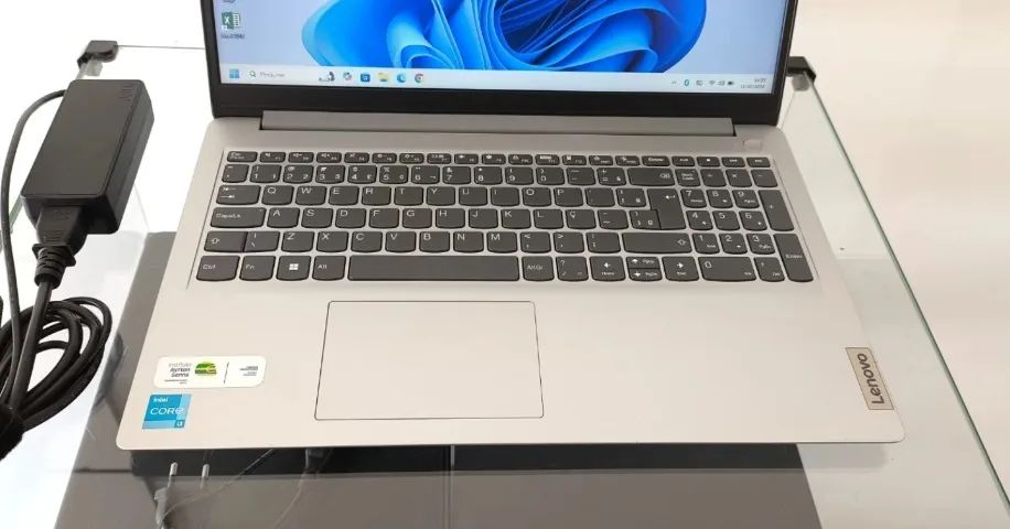 Gamer PC Lenovo IdeaPad 1 | i3-1215U | 4GB RAM | 256GB SSD | UHD Int. | Tela 15.6" - Foto 6