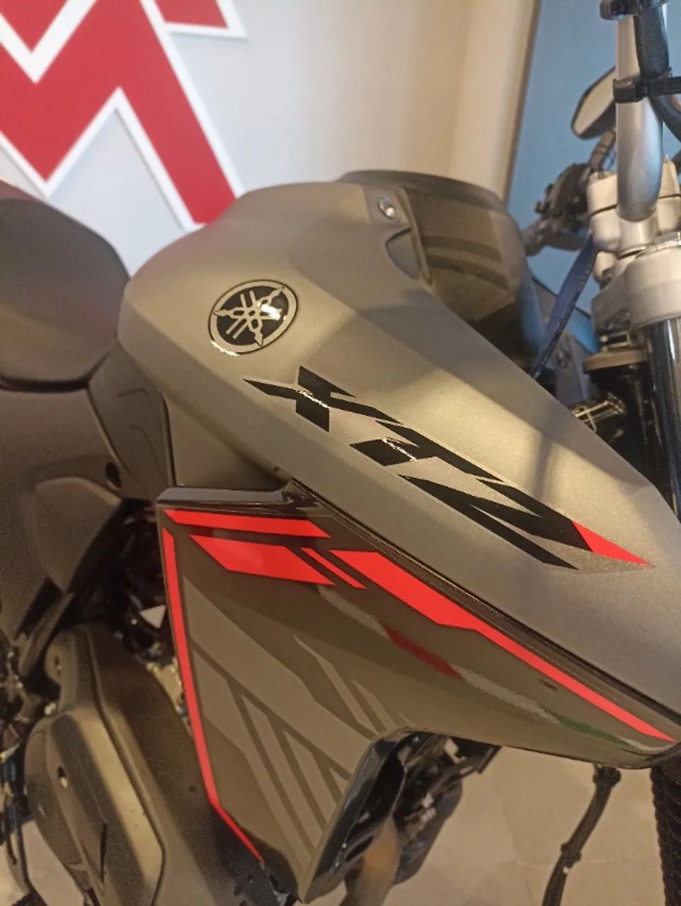 XTZ 250 Lander Connected 2026 - Foto 3