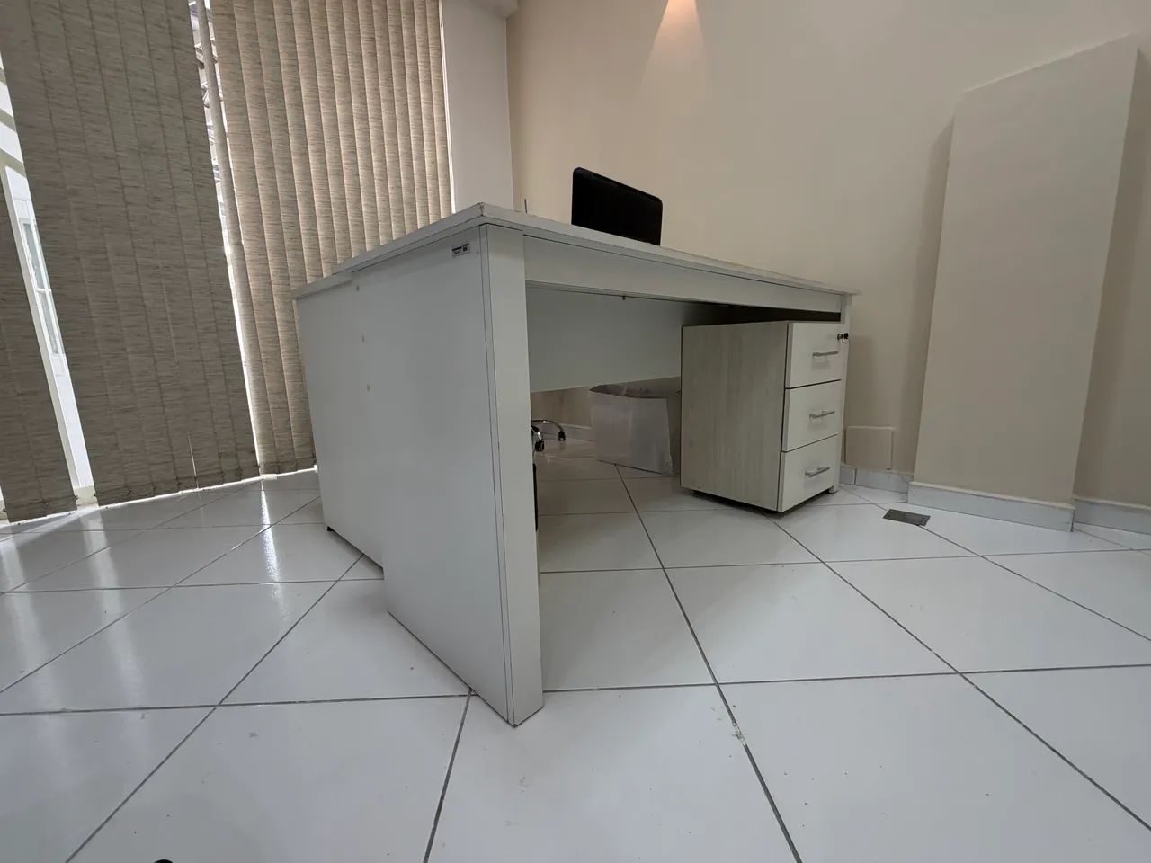 Mesa escrivaninha - Foto 3