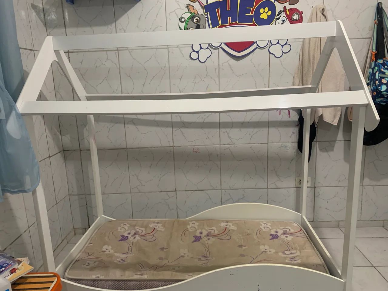 Cama montessoriana 482678318920509442