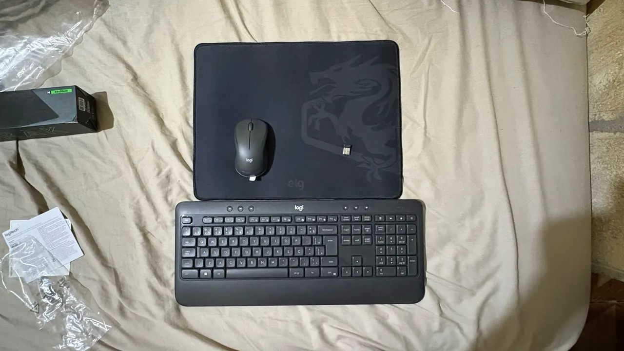 Kit teclado e mouse sem fio Logitech e Mousepad Elg - Foto 2