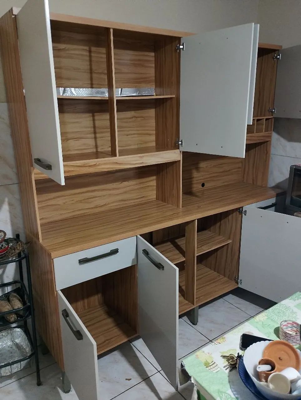 Armário de cozinha com 8 portas e 2 gavetas  - Foto 3