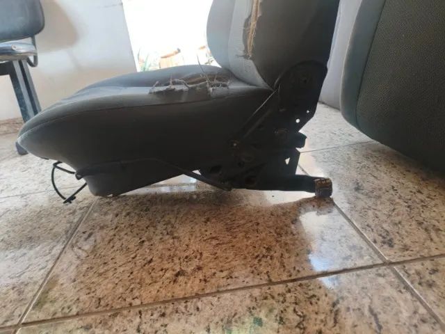 Banco do Motorista e banco de trás GOL - Foto 3