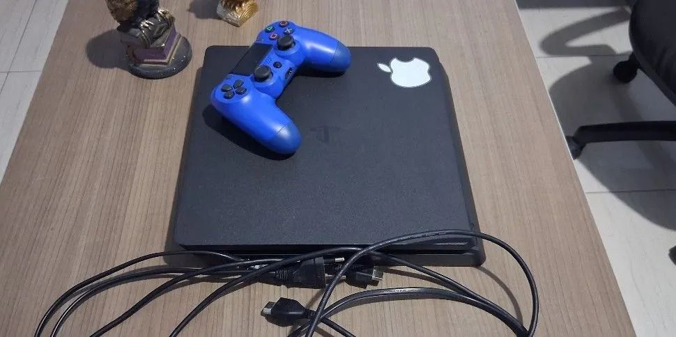 PS4 SLIM DE 1 TERA - Foto 3
