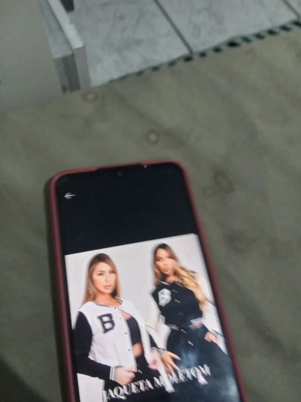 Vendo essa jaqueta colegia