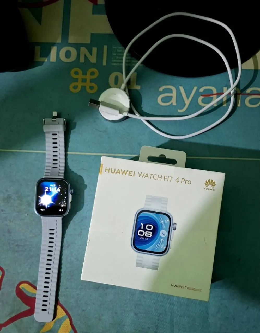 Smartwatch Huawei Fit 4 pro