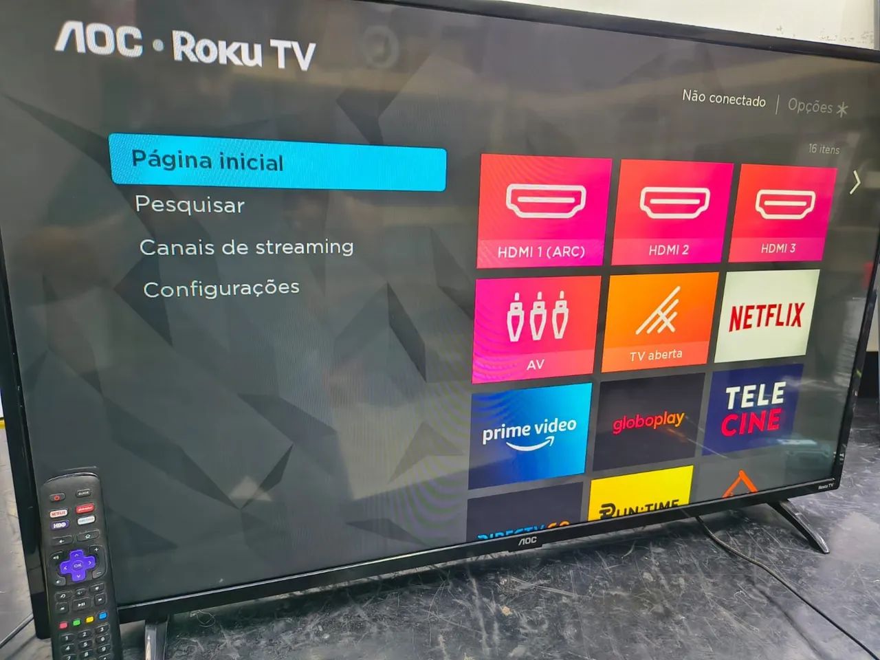 Tv led aoc rokutv 43 polegadas seminova e sem detalhe Wi-Fi YouTube Netflix streaming  - Foto 2