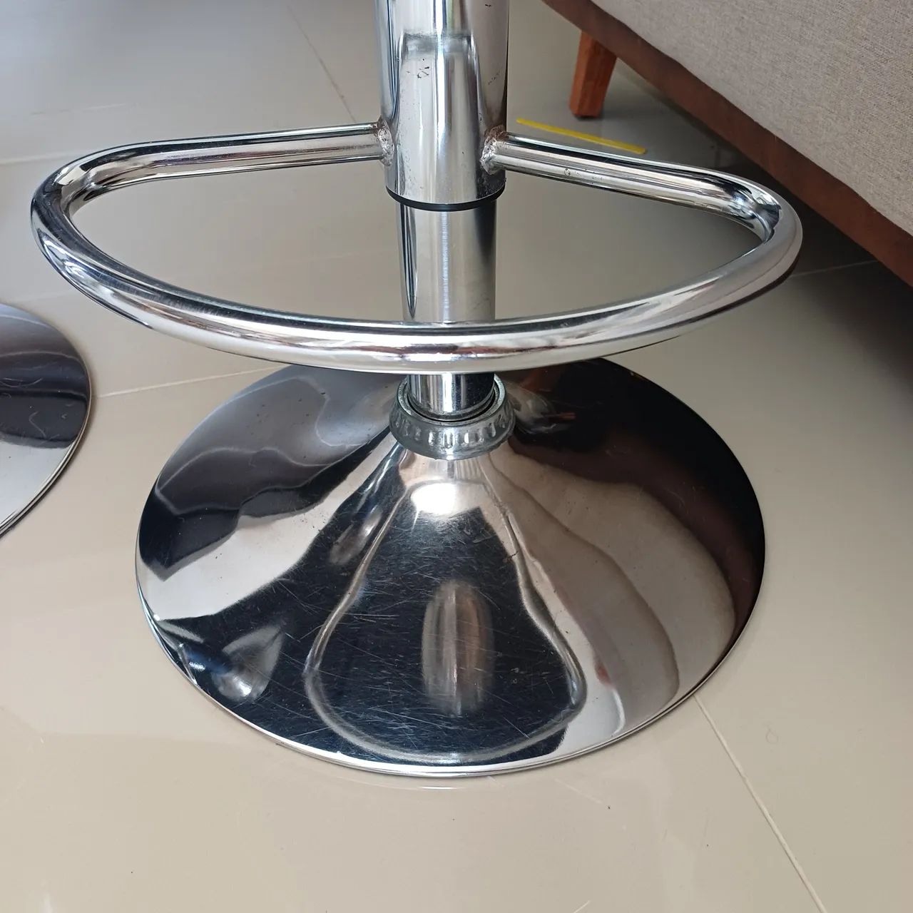Banqueta estofada unidade  - Foto 4