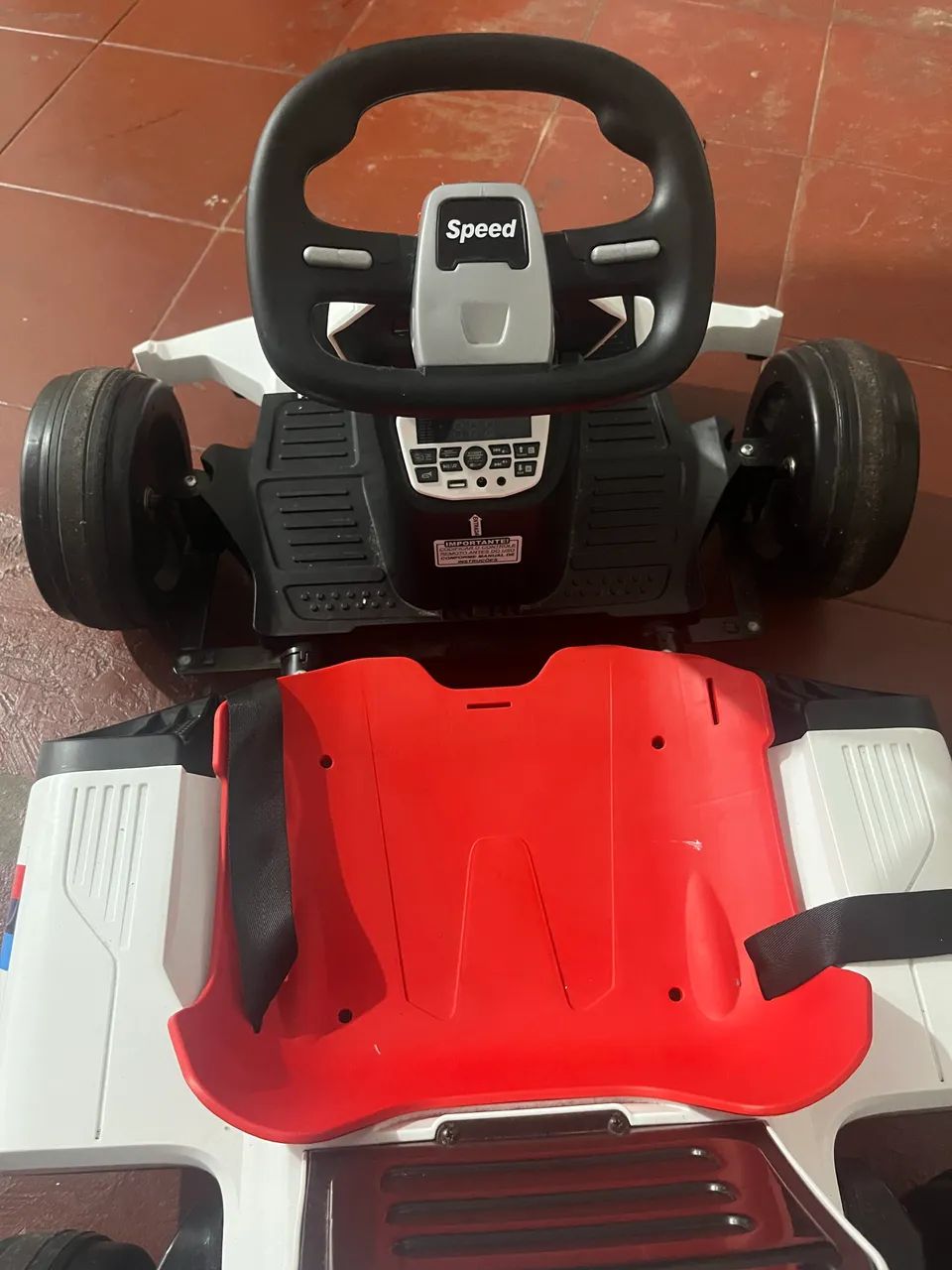 Carrinho elétrico kart