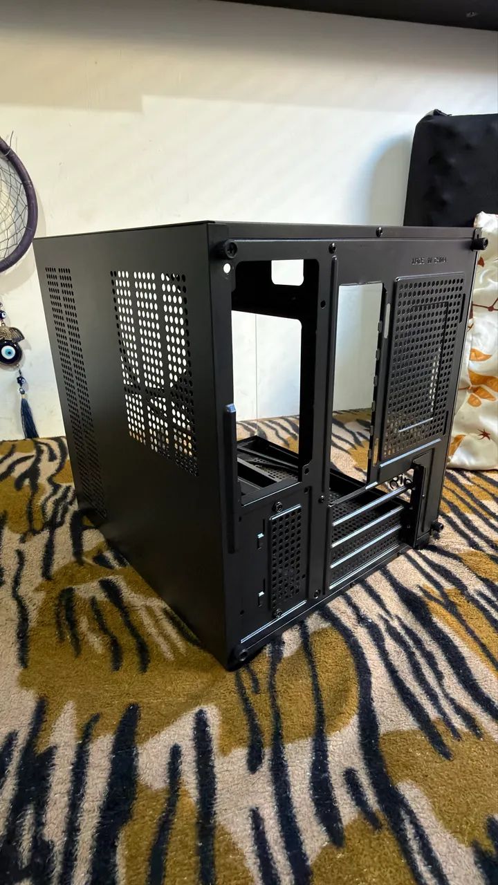 Gabinete gamer mini tower - Foto 3