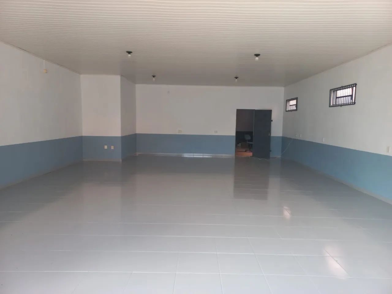 Ponto Comercial todo reformado - Foto 3