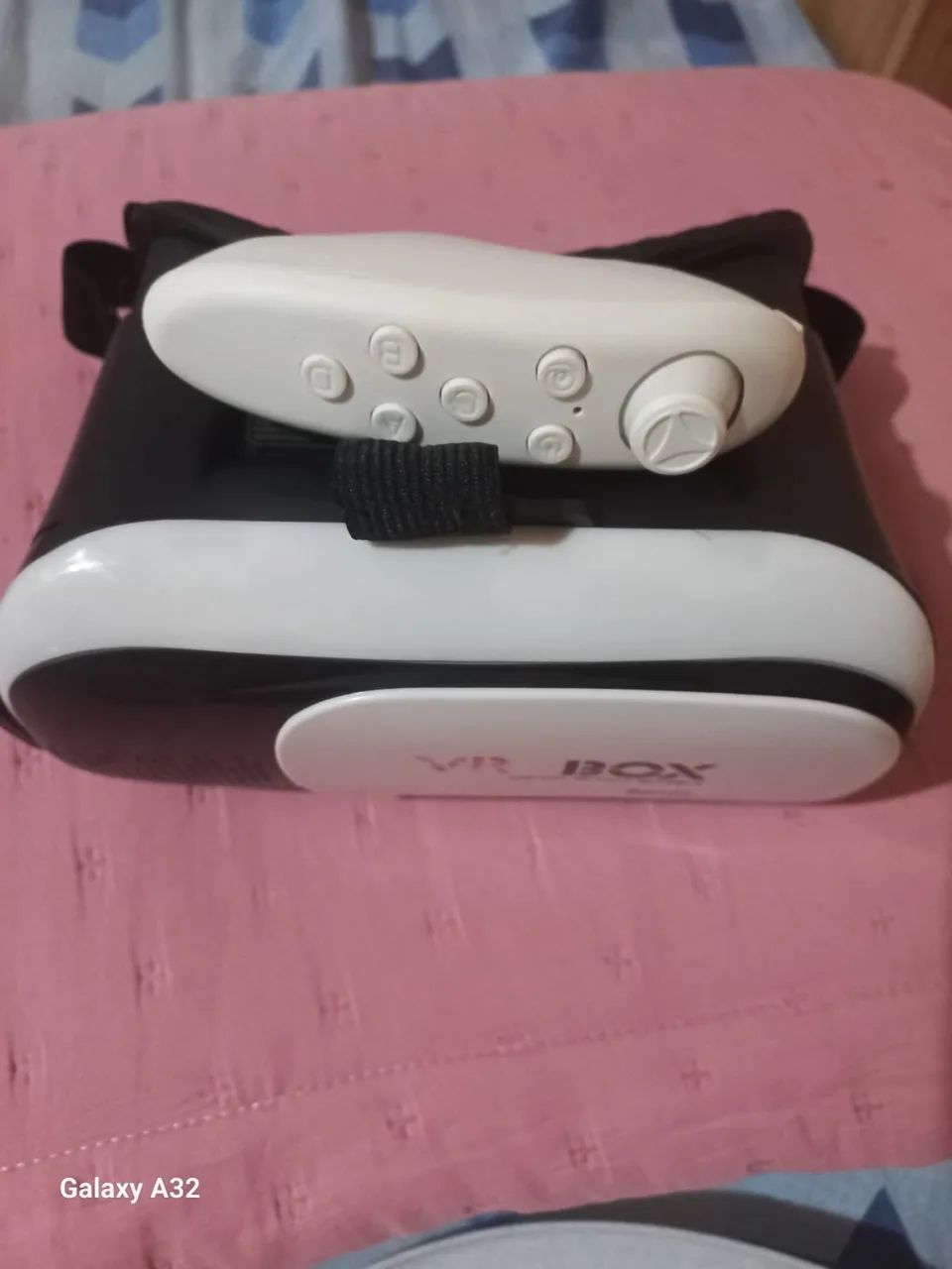 ÓCULOS REALIDADE VIRTUAL VR BOX + CONTROLE  - Foto 3