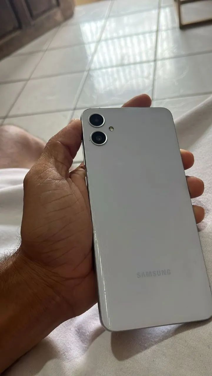 Samsung A05 - Foto 2