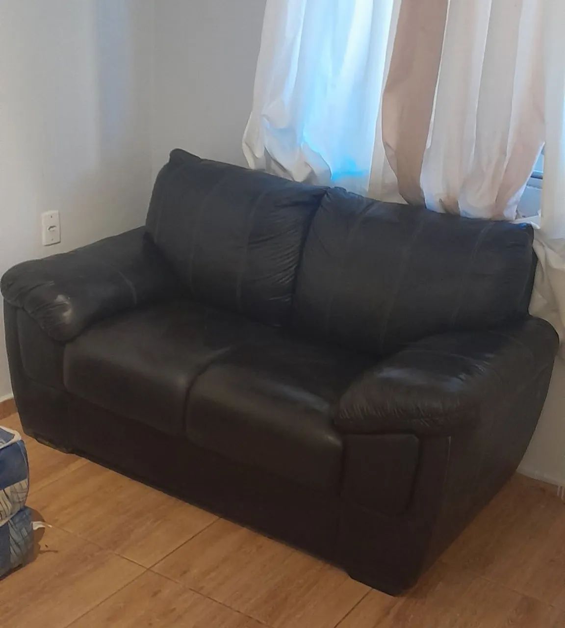 Sofá 2 lugares