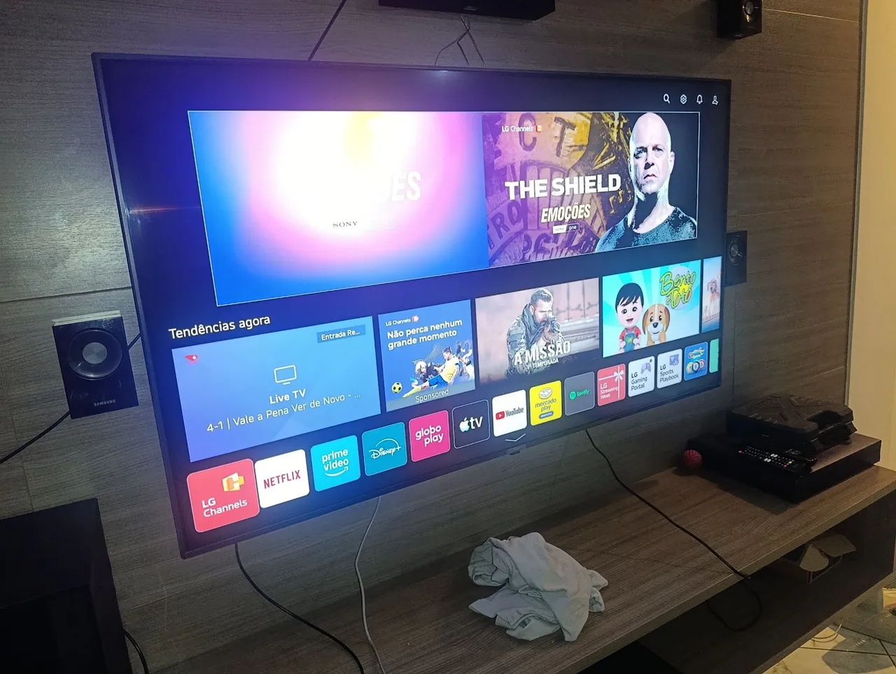 Tv 60 polegadas LG 4k imagem perfeita  - Foto 2