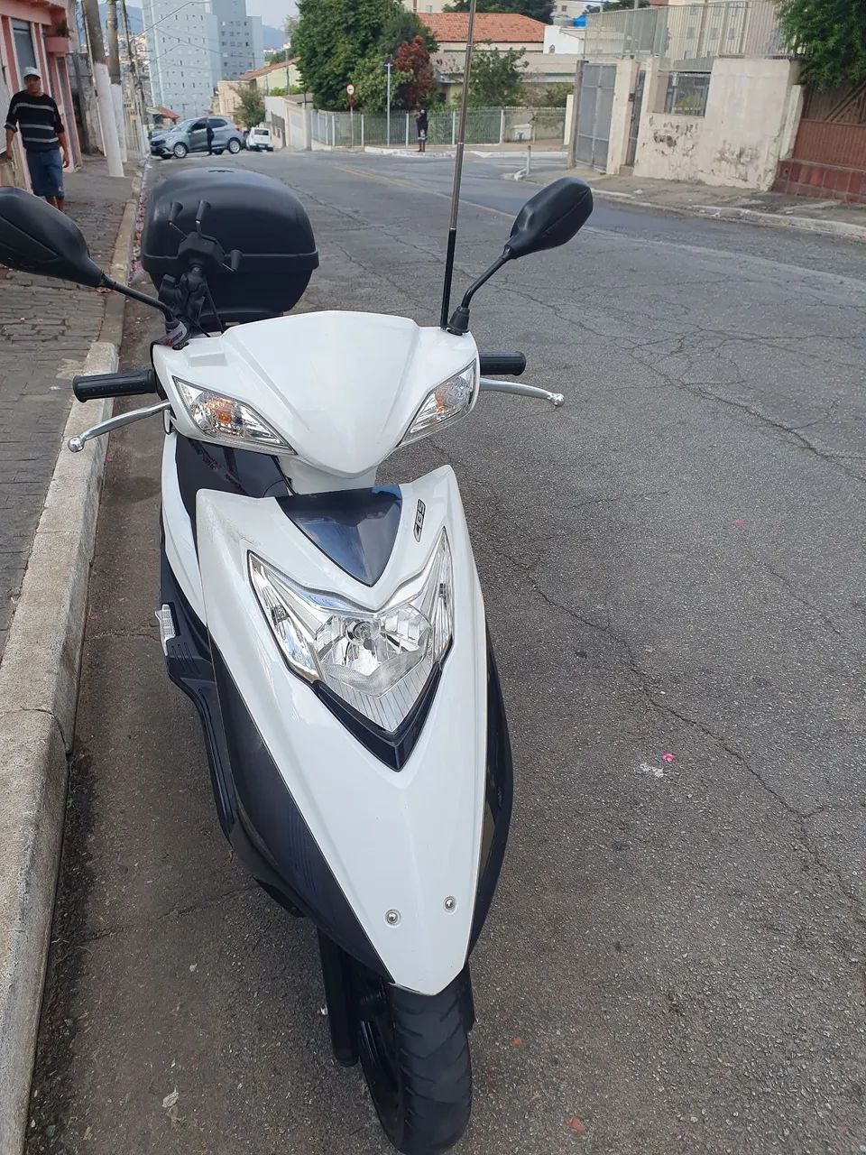 Lindy 125 - Foto 3