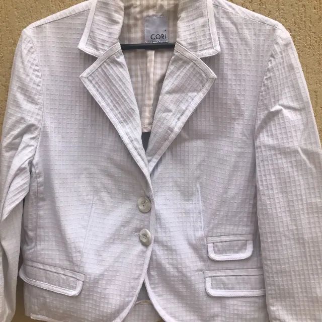 Blazer Social Off White Da Marca Cori  - Foto 3