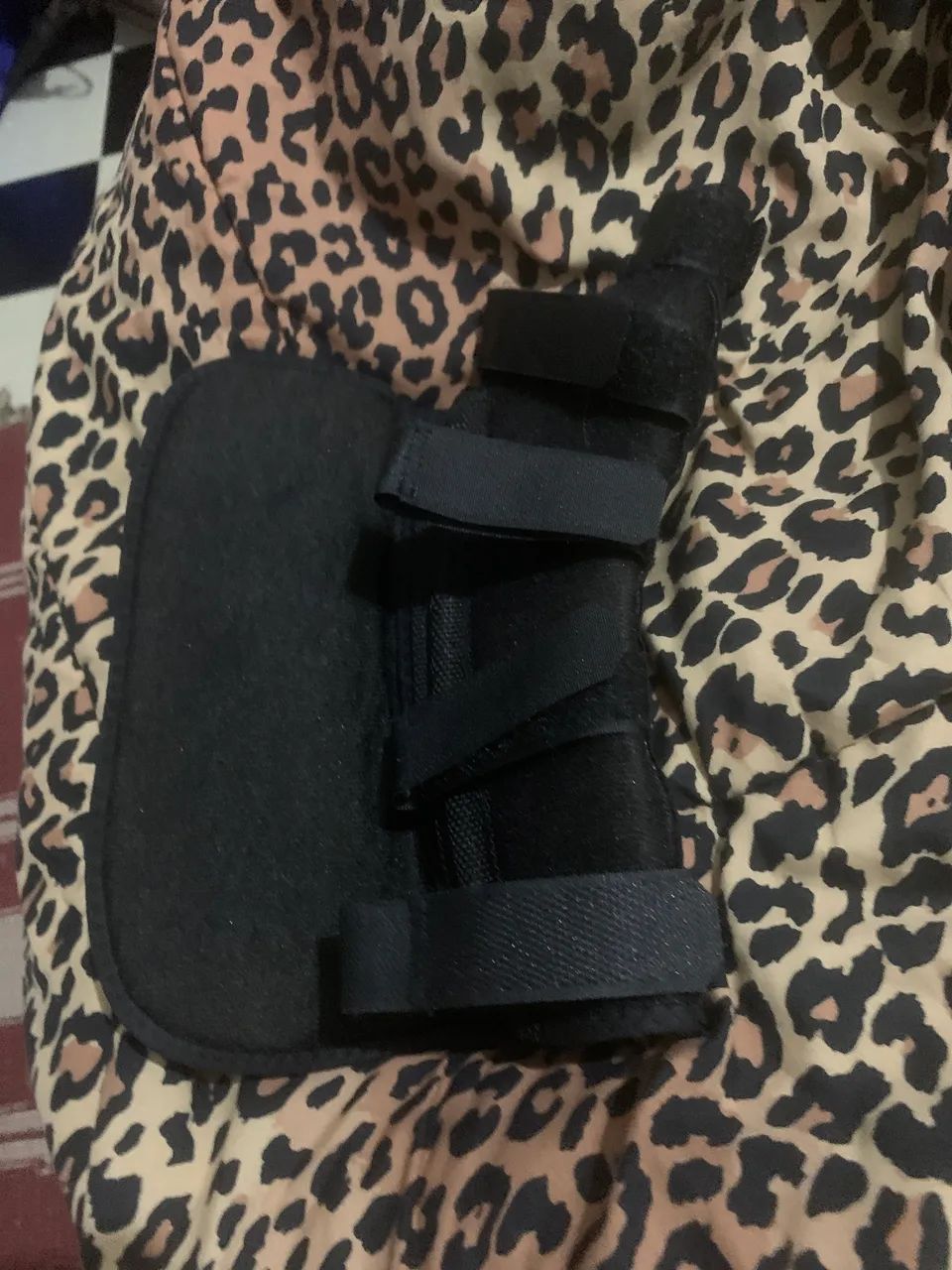 Tala de dedo e pulso semi novo  - Foto 4