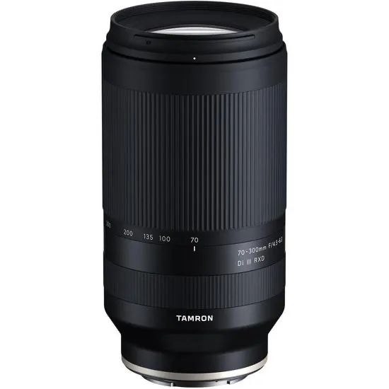 Lente Tamron 70-300mm f/4.5-6.3 Di III RXD para Sony - Nova na