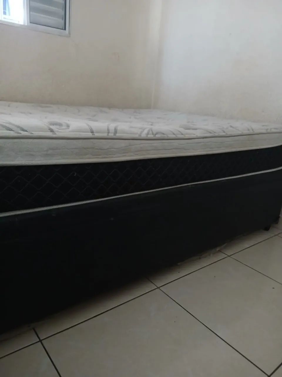 cama box casal e colchão 300 reais - Foto 3