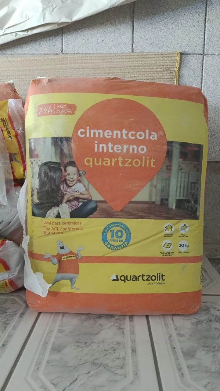 SOBRA DE ARGAMASSA QUARTZOLIT 