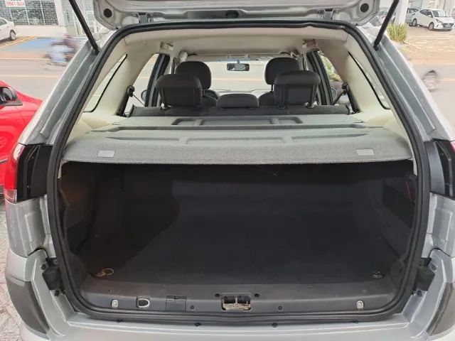 Fiat Palio Week. Attractive 1.4 Fire Flex 8V 2014 - Foto 4