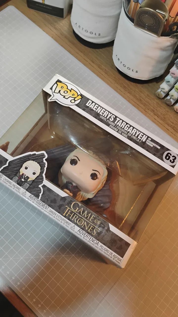 Funko Pop Daenerys Targaryen on Dragonstone Throne - Foto 3