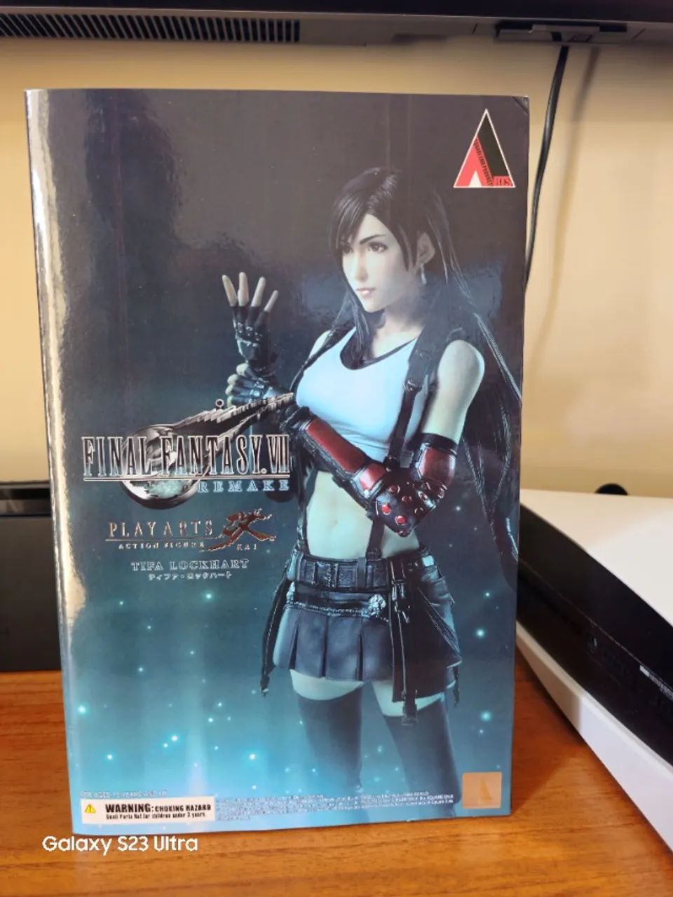 Tifa Lockhart Final Fantasy VII Remake Play Arts Kai