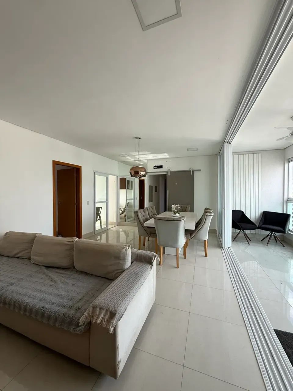 Apartamento a venda com 110 m2 com 2 suítes - Edifício Saint Riom em Alvorada - Cuiabá - M - Foto 5