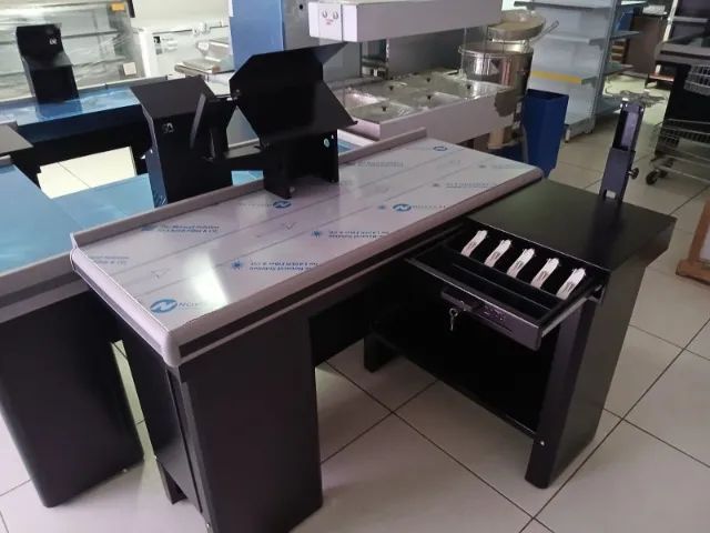 BALCOES  DE CAIXA PARA MERCADINHO NOVOS * - Foto 2