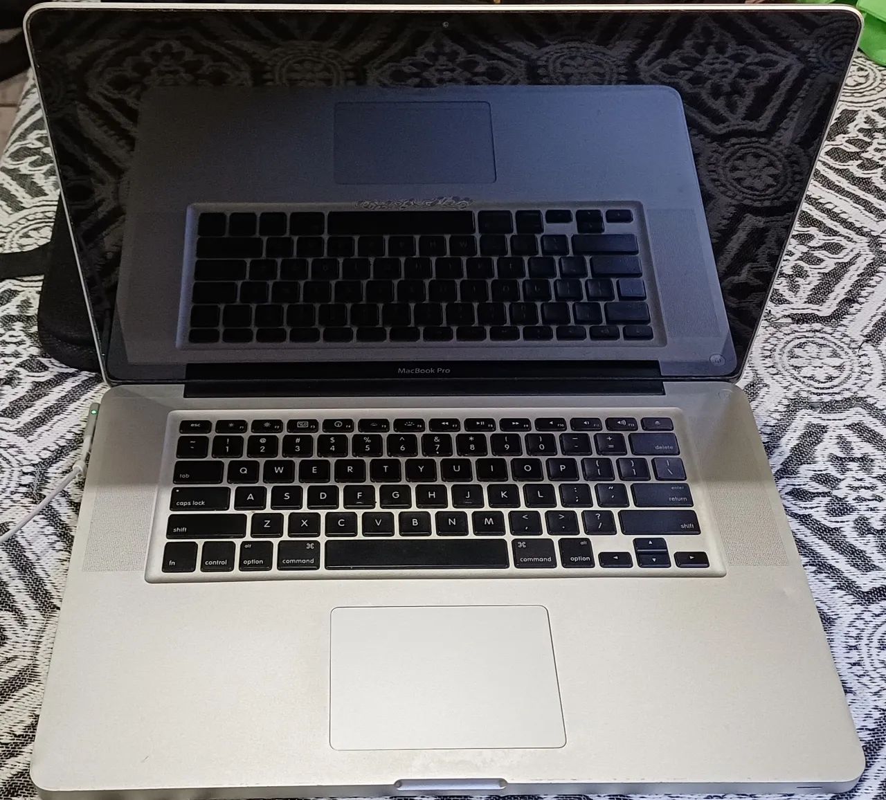 MACBOOK PRO 15 MODEL A1286