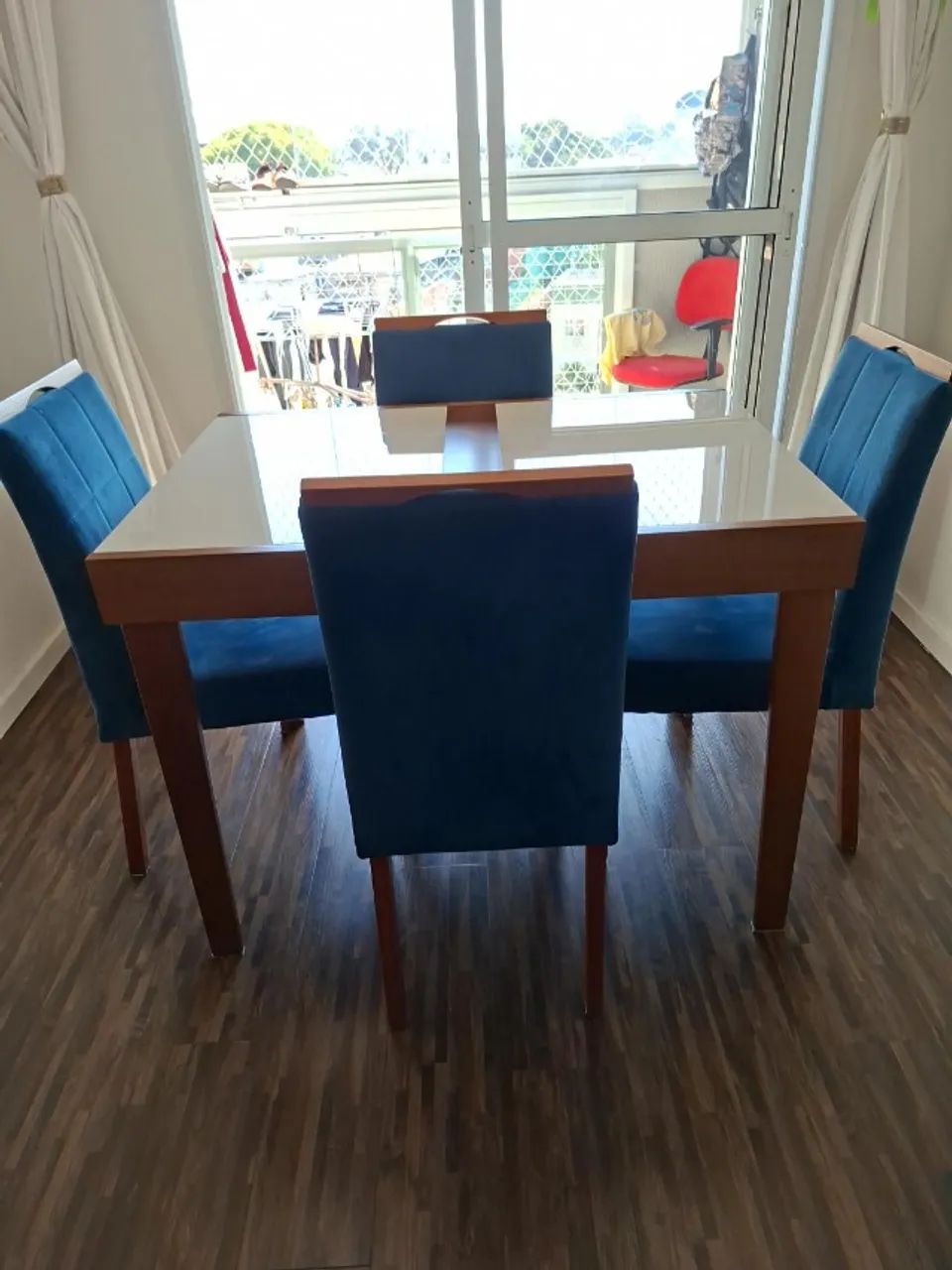 Conjunto Mesa de jantar com 04 cadeiras - Foto 2