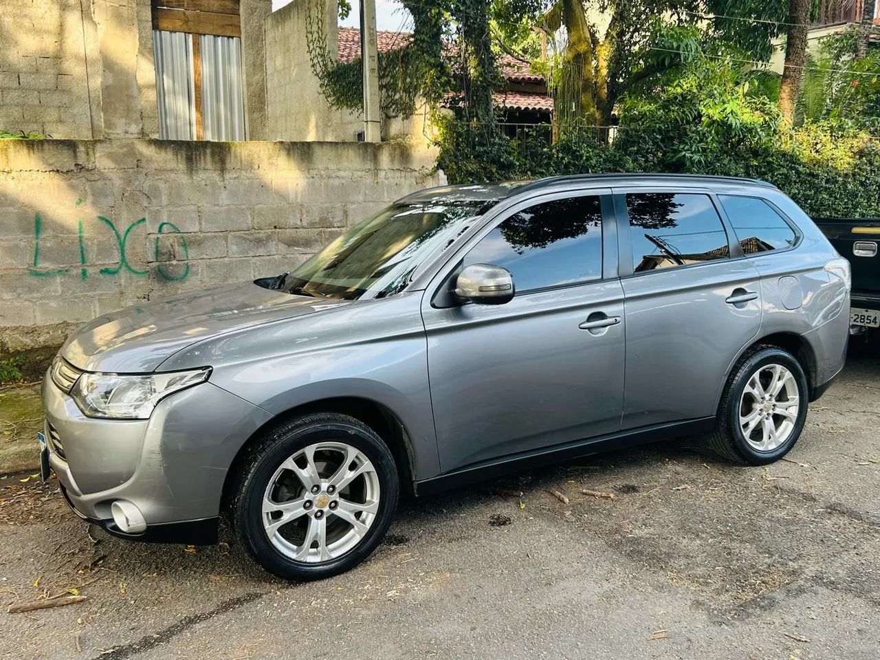Mitsubishi Outlander 2.0 16V 160CV AUT. 2014