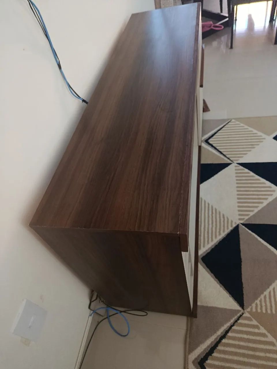 Rack pra tv de 50 polegadas e com adega  - Foto 2