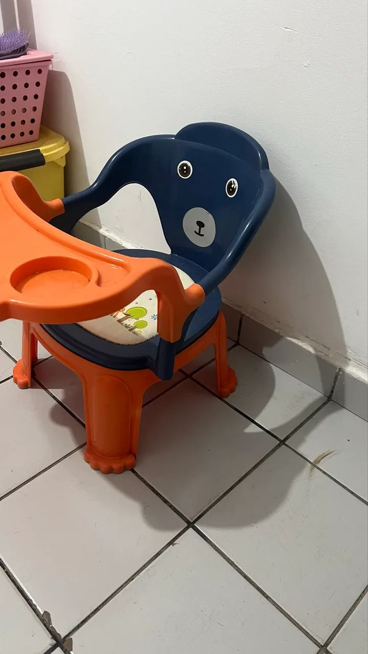 Cadeirinha de alimentação 