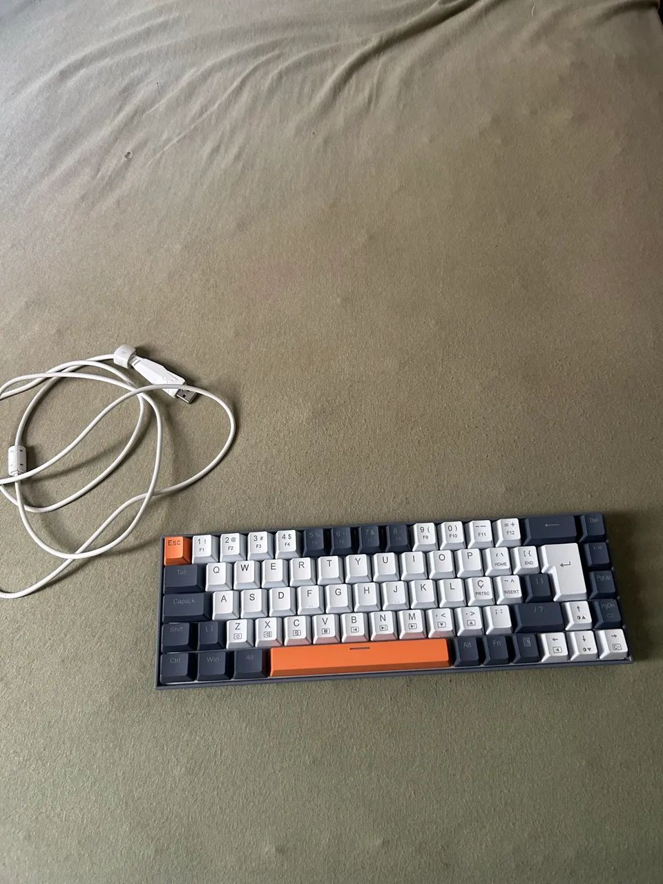 Teclado mecânico  E-YOOSO Z-686  - Foto 3