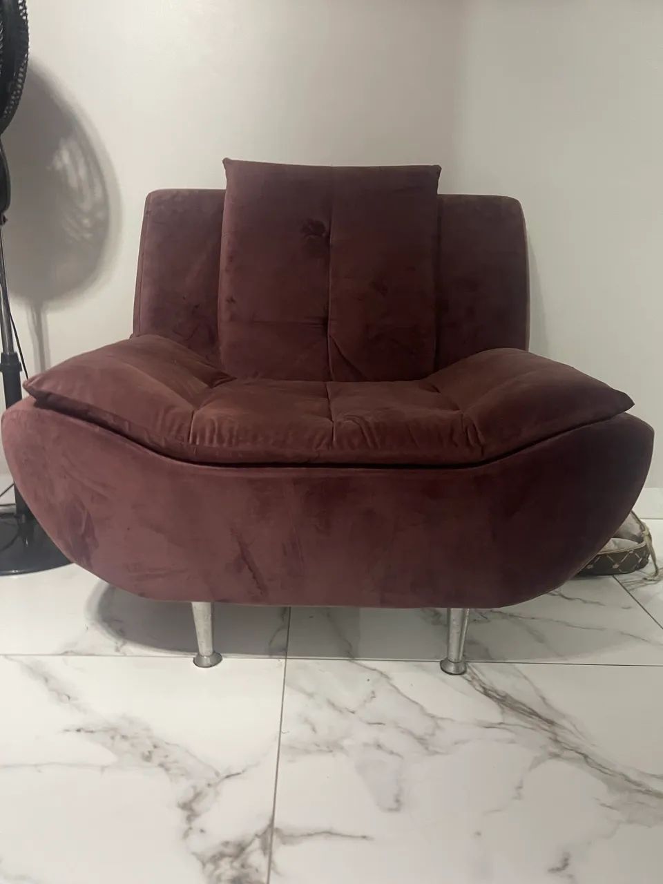 Armchair(s)65580435072386122