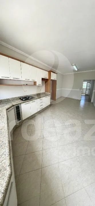 Casa com 3 dormitórios, suíte e 4 vagas no São Bernardo em Campinas. - Foto 2