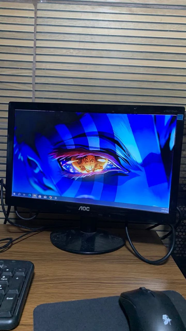 Monitor AOC - 18,5 Polegadas