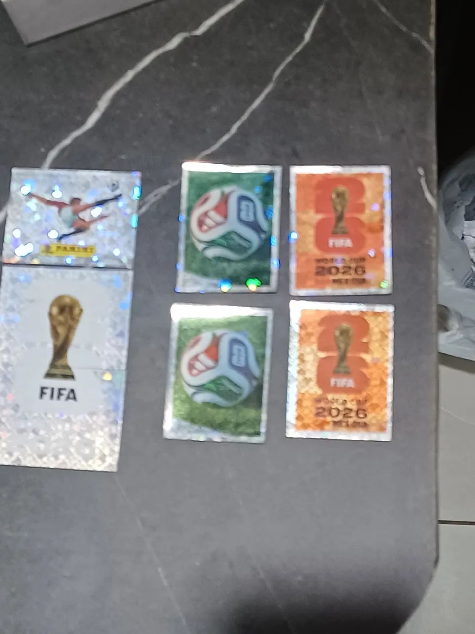 Figurinhas copa é extra stickr ( legends) - Foto 2