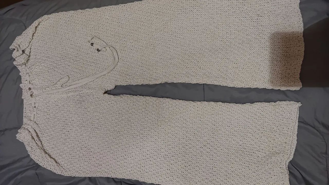 Calça crochê barbante 