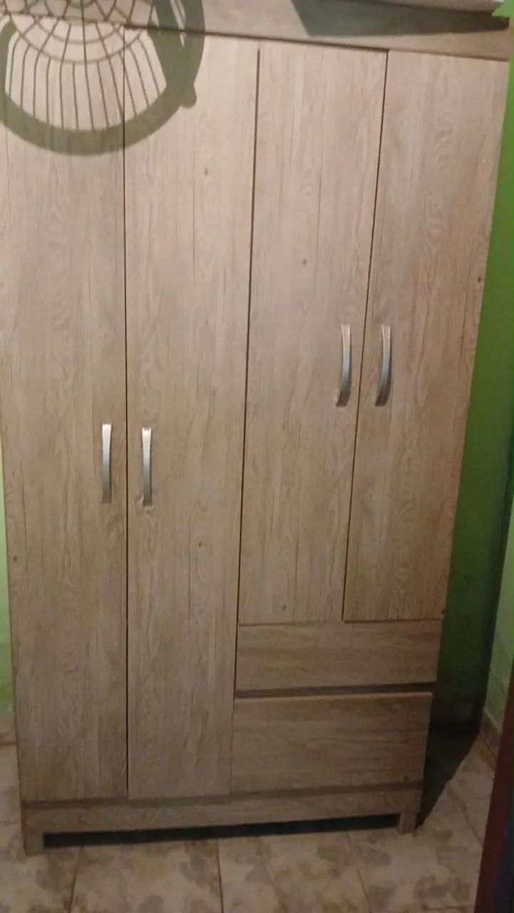 Guarda Roupa Seminovo - Foto 2