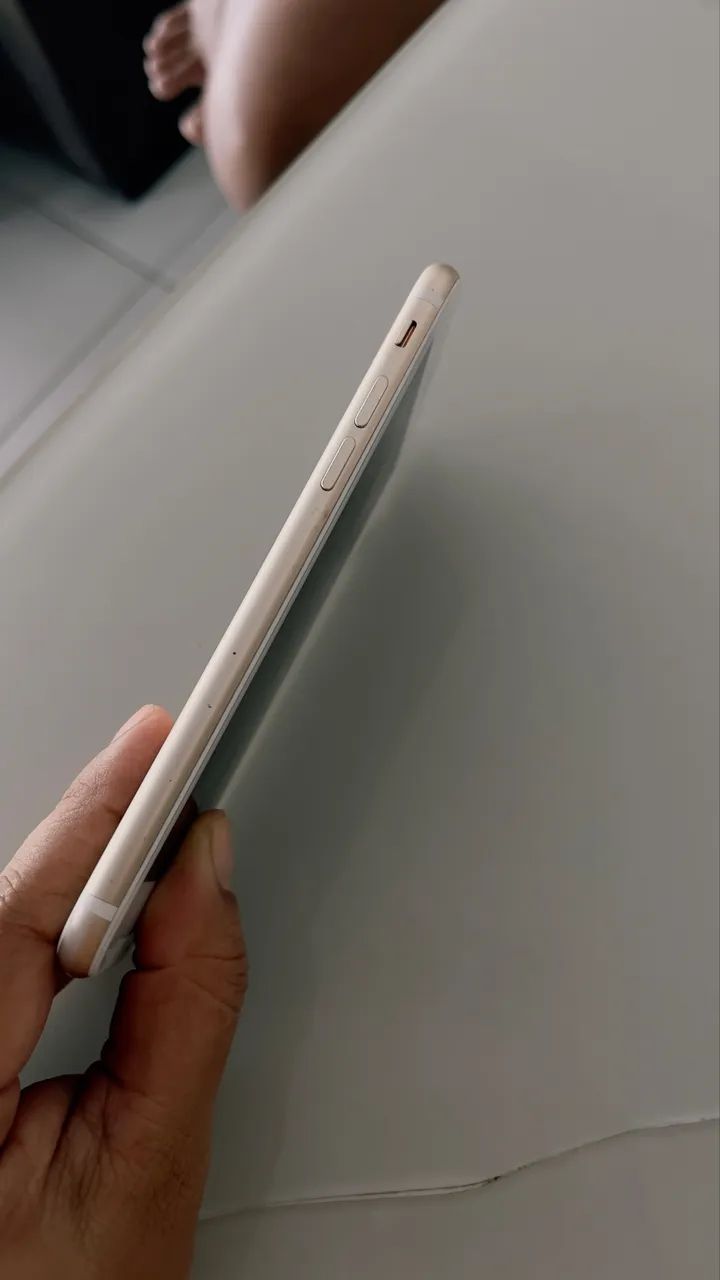 iPhone 7 normal 32 gigas tudo funcionando perfeitamente  - Foto 2