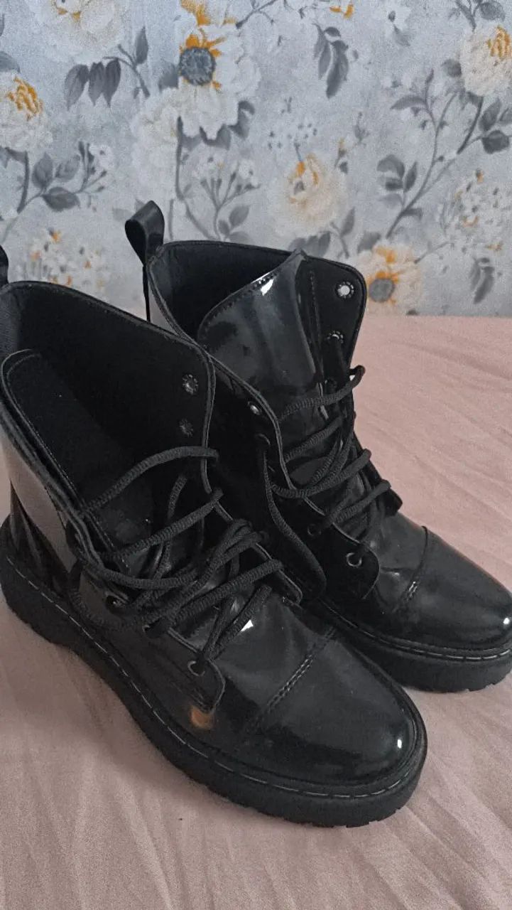 Bota coturno 