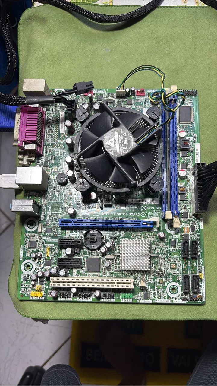 i3 2100 + DH61CR + 4GB DDR3 - Foto 2