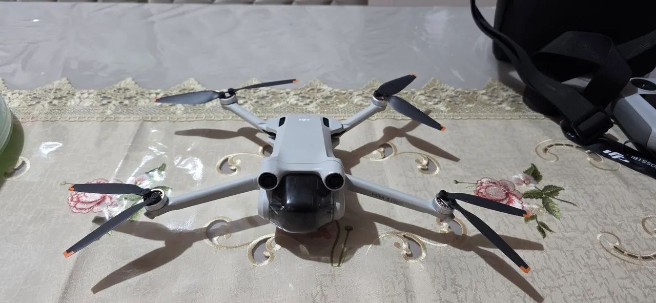 Drone DJI mine 3 pro + fly more com 7 ciclos de carga - Foto 3